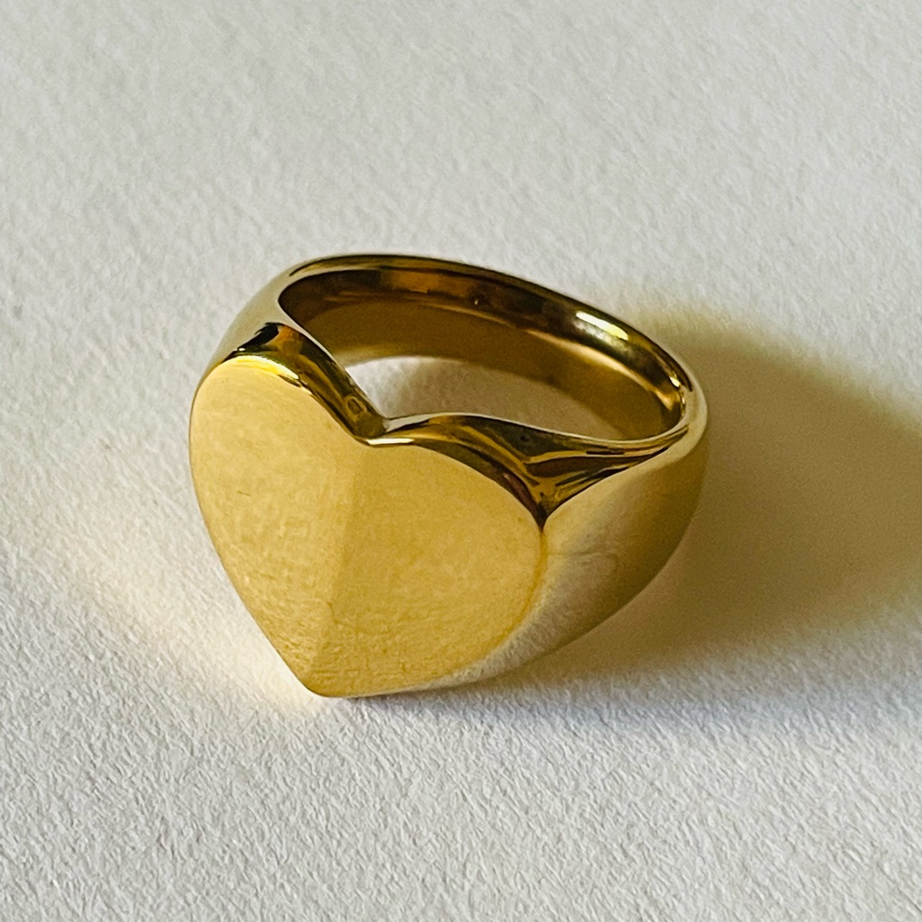 Gold Heart Signet Statement Ring Size 6.25
